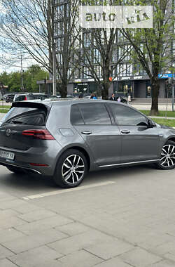 Хэтчбек Volkswagen e-Golf 2019 в Ужгороде