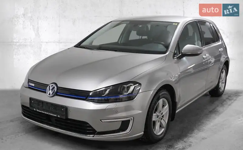 Volkswagen e-Golf 2017 VIN WVWZZZAUZJ8902122 фото оголошення 25 з 44