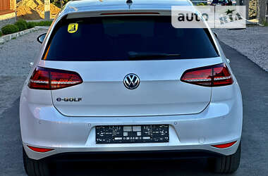 Хетчбек Volkswagen e-Golf 2017 в Полтаві