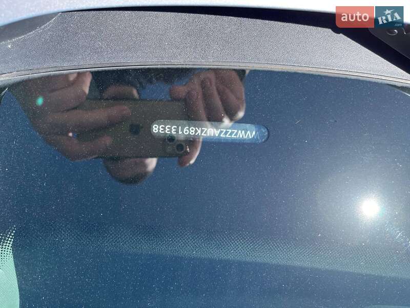 Хэтчбек Volkswagen e-Golf 2019 в Виннице