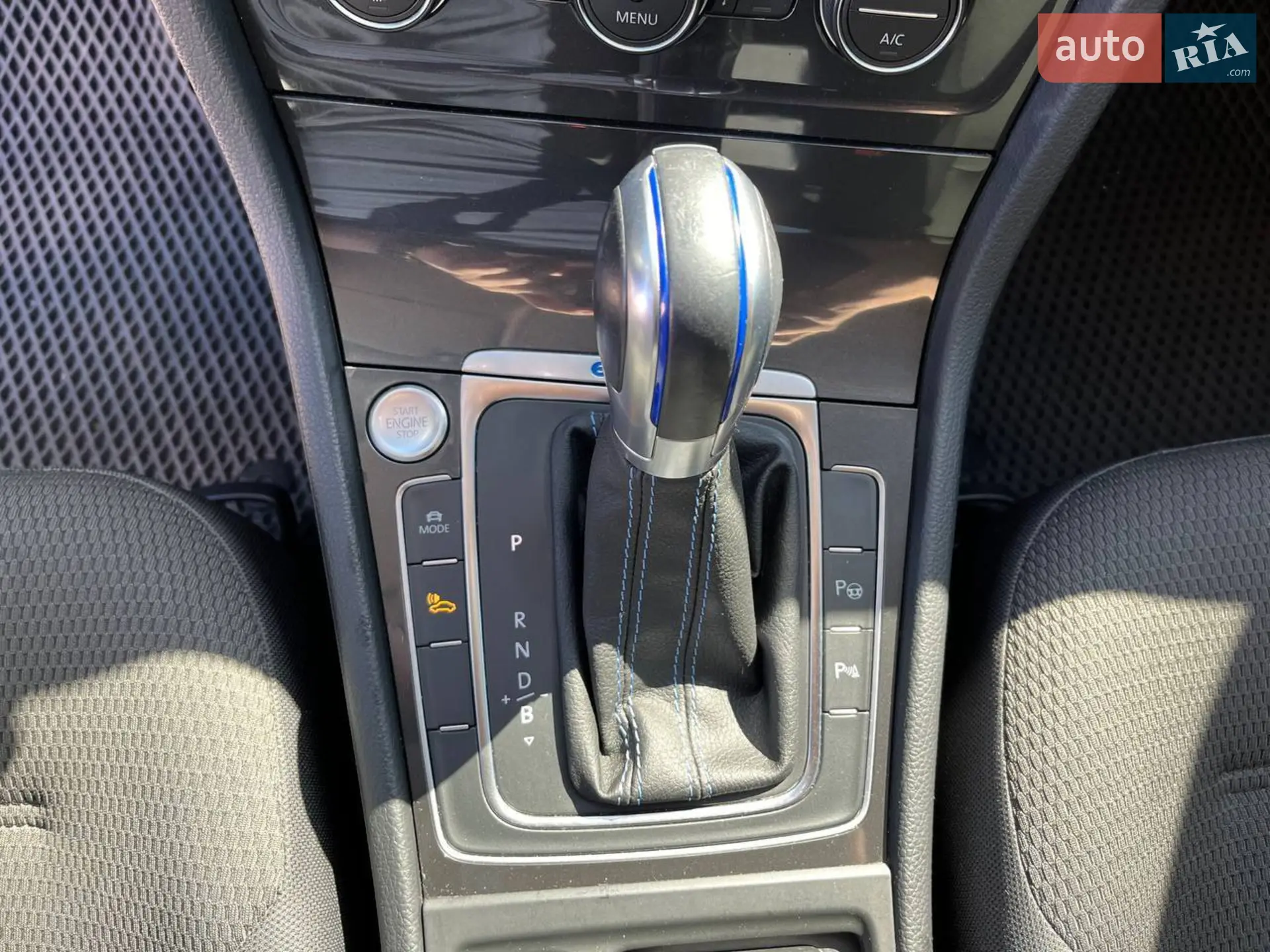 2019 Volkswagen Golf - мініатюра 28