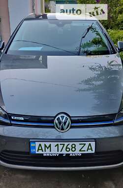 Хэтчбек Volkswagen e-Golf 2018 в Житомире