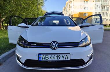 Хэтчбек Volkswagen e-Golf 2017 в Виннице