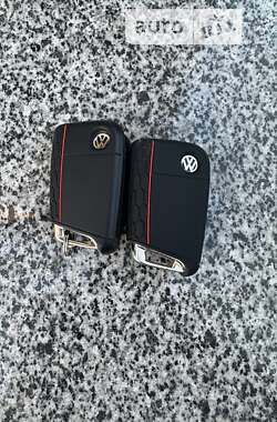 Хэтчбек Volkswagen e-Golf 2019 в Днепре