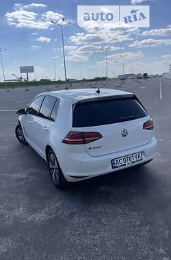 Хэтчбек Volkswagen e-Golf 2014 в Львове