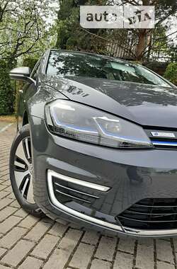 Хэтчбек Volkswagen e-Golf 2020 в Львове