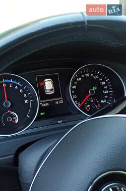 Хэтчбек Volkswagen e-Golf 2016 в Черновцах