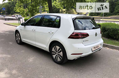 Хэтчбек Volkswagen e-Golf 2020 в Киеве
