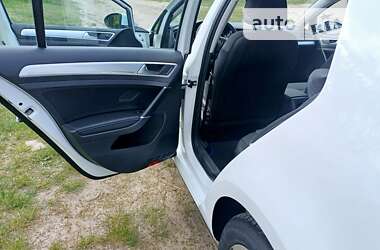 Хэтчбек Volkswagen e-Golf 2019 в Сумах
