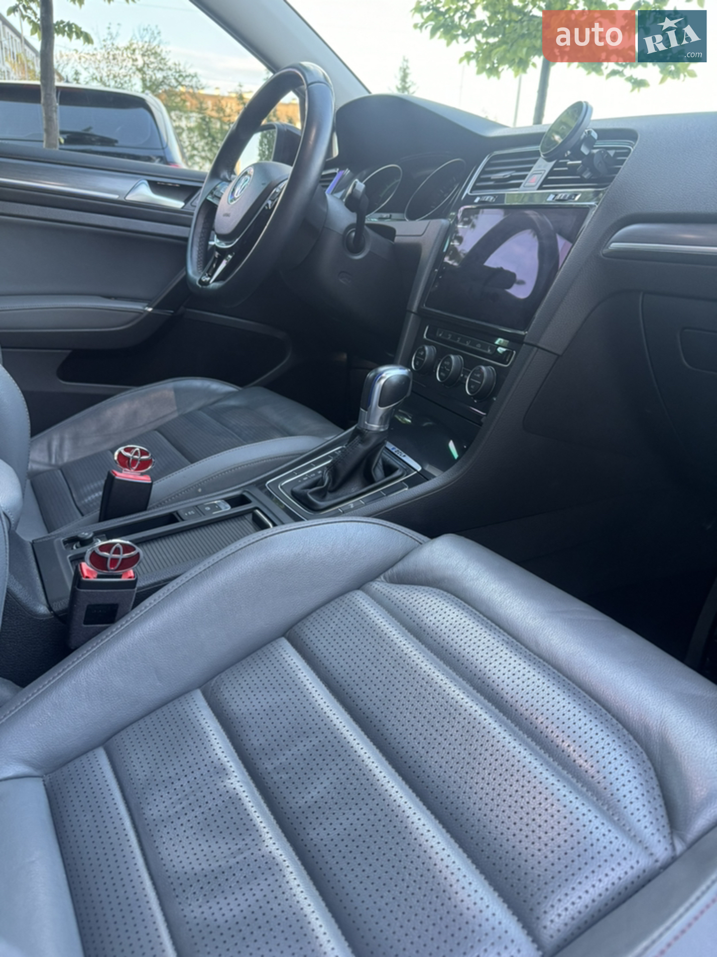2017 Volkswagen Golf - мініатюра 9