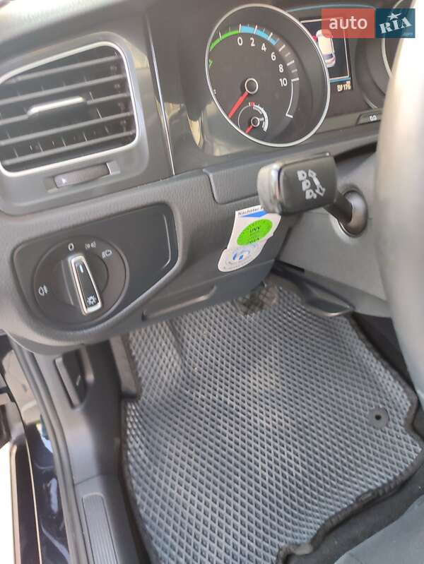 Хэтчбек Volkswagen e-Golf 2020 в Бершади