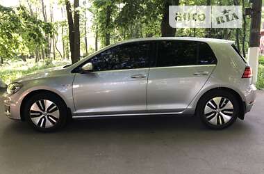 Хэтчбек Volkswagen e-Golf 2019 в Казатине