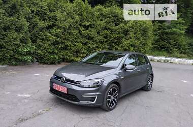 Хэтчбек Volkswagen e-Golf 2019 в Львове