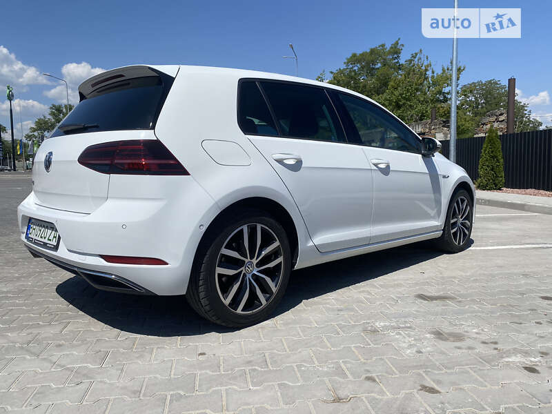 Хэтчбек Volkswagen e-Golf 2018 в Одессе фото 7 Хэтчбек Volkswagen e-Golf 2018 в Одессе