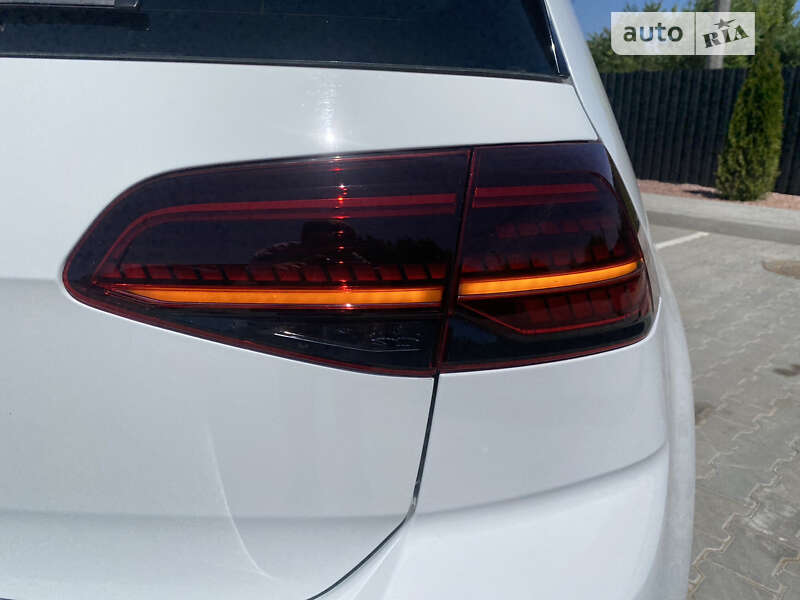 Хэтчбек Volkswagen e-Golf 2018 в Одессе фото 13 Хэтчбек Volkswagen e-Golf 2018 в Одессе