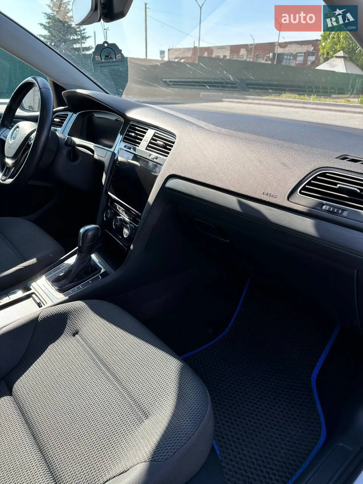 2020 Volkswagen Golf - мініатюра 44