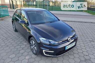 Хетчбек Volkswagen e-Golf 2020 в Івано-Франківську