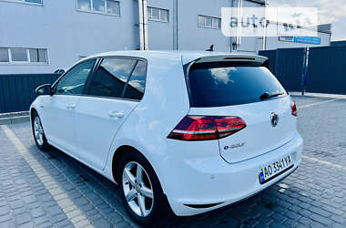 Хетчбек Volkswagen e-Golf 2015 в Мукачевому