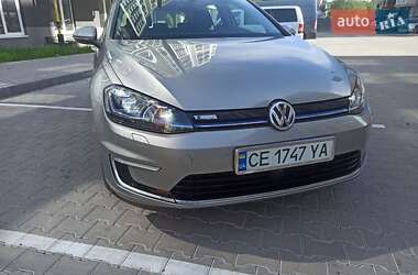 Хэтчбек Volkswagen e-Golf 2017 в 