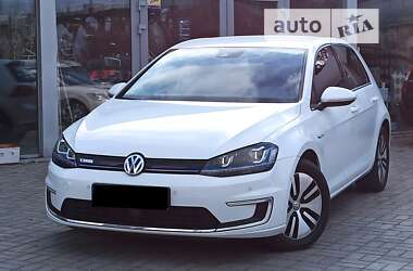 Хетчбек Volkswagen e-Golf 2014 в Дніпрі