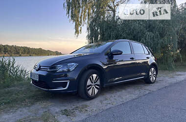 Хэтчбек Volkswagen e-Golf 2020 в Днепре