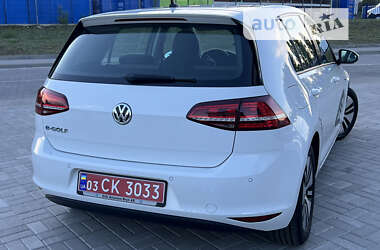 Хэтчбек Volkswagen e-Golf 2015 в Ковеле