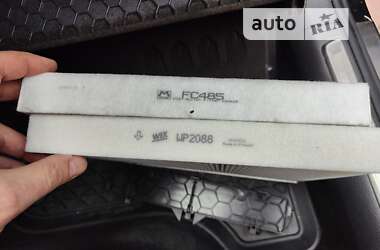 Хэтчбек Volkswagen e-Golf 2015 в 