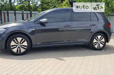 Хетчбек Volkswagen e-Golf 2018 в Ужгороді