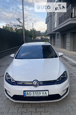 Хетчбек Volkswagen e-Golf 2014 в Ужгороді