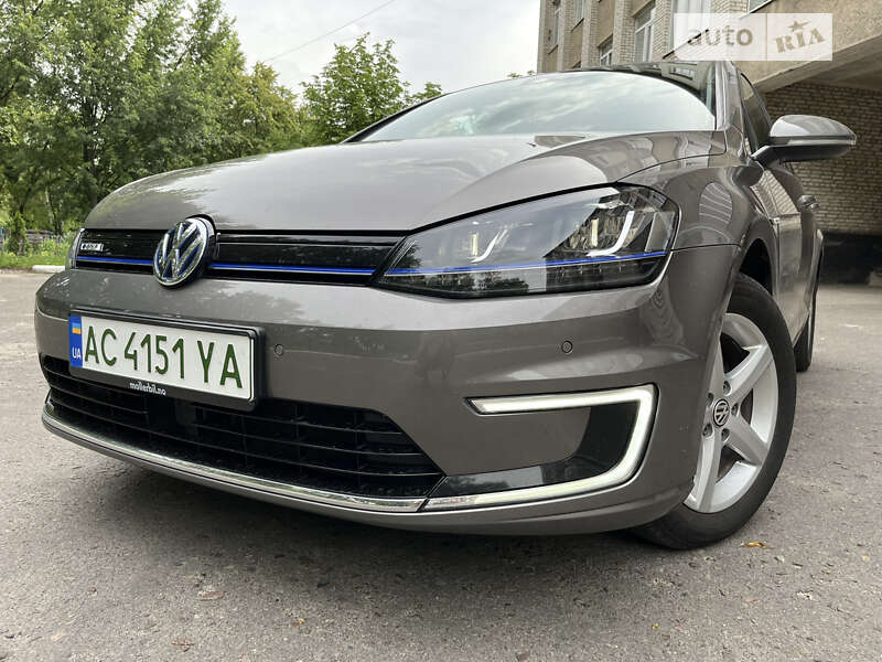 Хэтчбек Volkswagen e-Golf 2015 в Ковеле