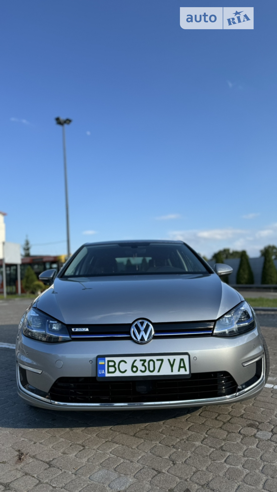 2017 Volkswagen Golf - мініатюра 2