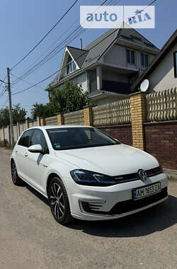 Хэтчбек Volkswagen e-Golf 2020 в Житомире