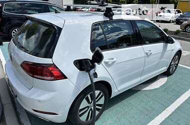 Хэтчбек Volkswagen e-Golf 2019 в Львове