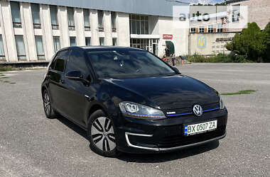 Хэтчбек Volkswagen e-Golf 2014 в Каменец-Подольском