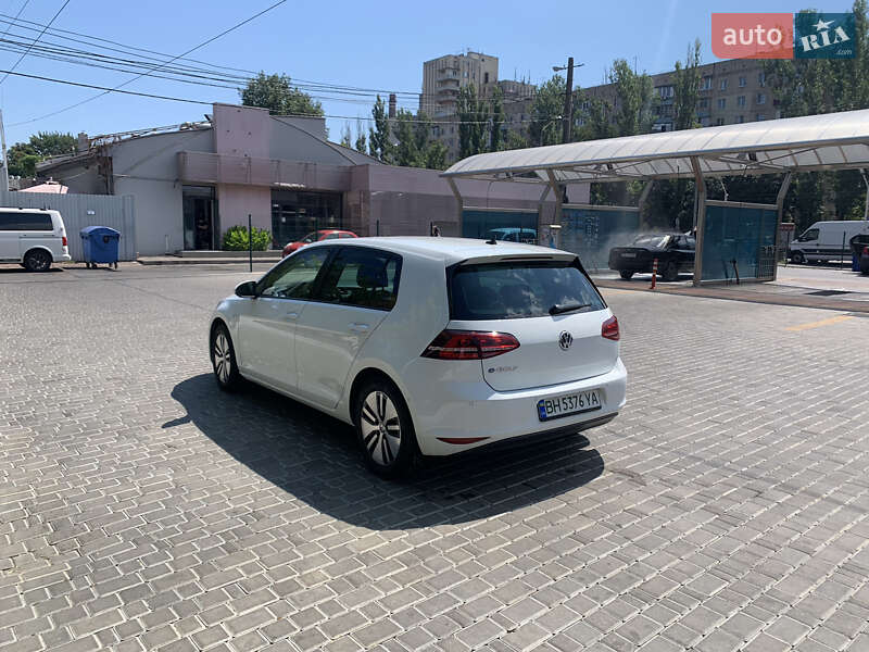 Хетчбек Volkswagen e-Golf 2015 в Одесі