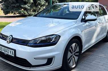 Хетчбек Volkswagen e-Golf 2015 в Могилів-Подільському