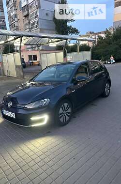 Хетчбек Volkswagen e-Golf 2015 в Кропивницькому