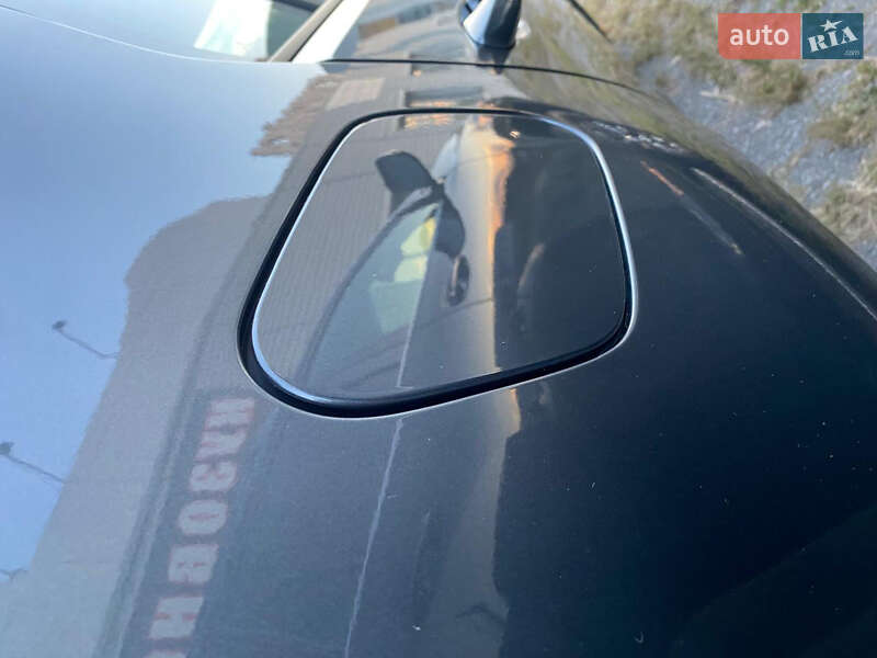 Хэтчбек Volkswagen e-Golf 2018 в Харькове фото 10 Хэтчбек Volkswagen e-Golf 2018 в Харькове