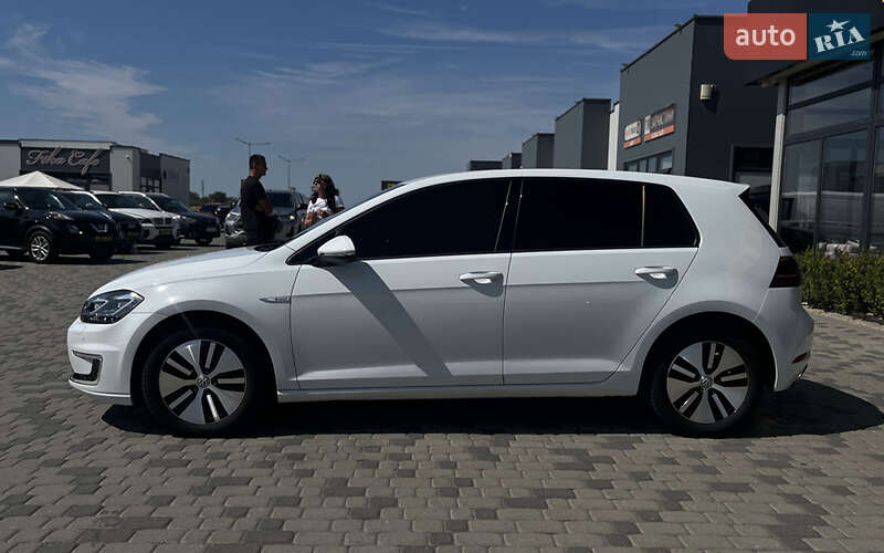 Хетчбек Volkswagen e-Golf 2017 в Мукачевому