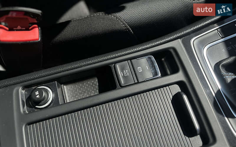 Хетчбек Volkswagen e-Golf 2017 в Мукачевому