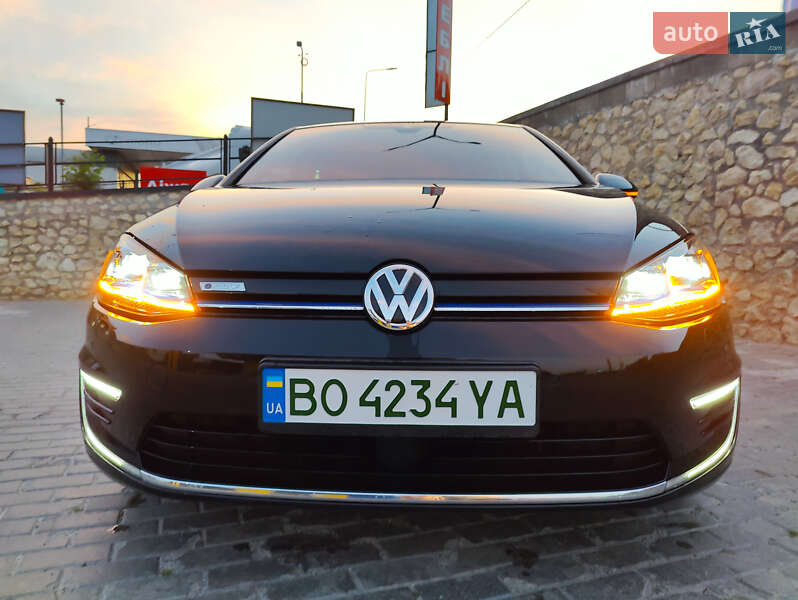 Хэтчбек Volkswagen e-Golf 2019 в Тернополе фото 5 Хэтчбек Volkswagen e-Golf 2019 в Тернополе