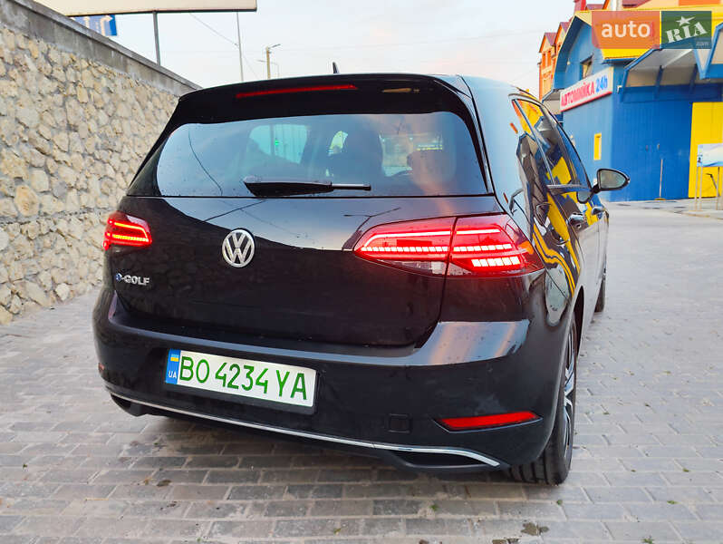 Хэтчбек Volkswagen e-Golf 2019 в Тернополе фото 11 Хэтчбек Volkswagen e-Golf 2019 в Тернополе