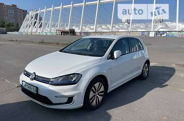 Хетчбек Volkswagen e-Golf 2015 в Боярці