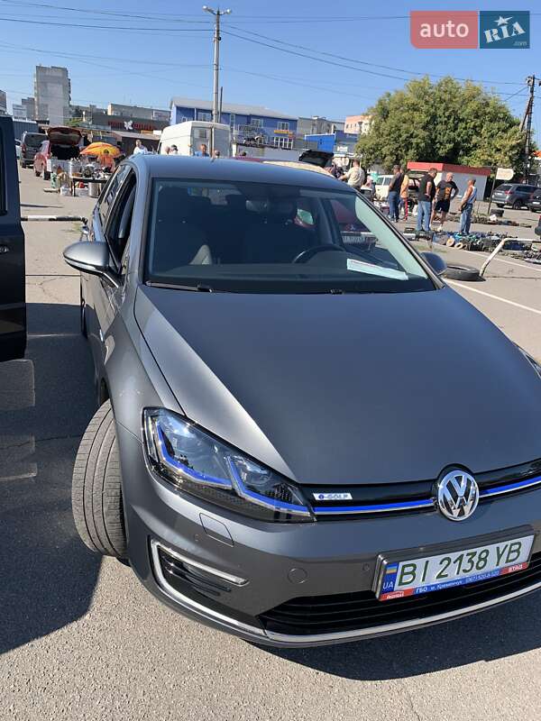 Volkswagen e-Golf 2019
