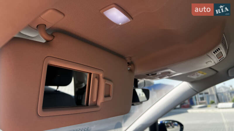 Хэтчбек Volkswagen e-Golf 2020 в Хмельницком