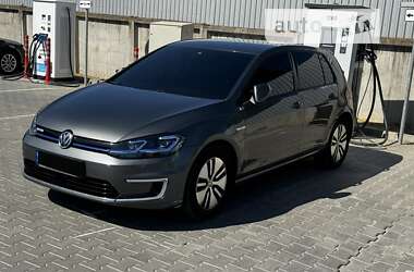 Хетчбек Volkswagen e-Golf 2018 в Хмельницькому