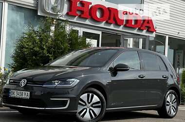 Хэтчбек Volkswagen e-Golf 2020 в Ровно