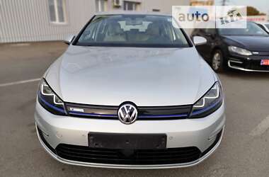 Хэтчбек Volkswagen e-Golf 2015 в Киеве