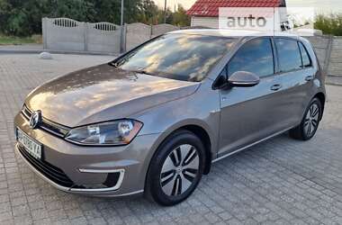 Хетчбек Volkswagen e-Golf 2015 в Запоріжжі