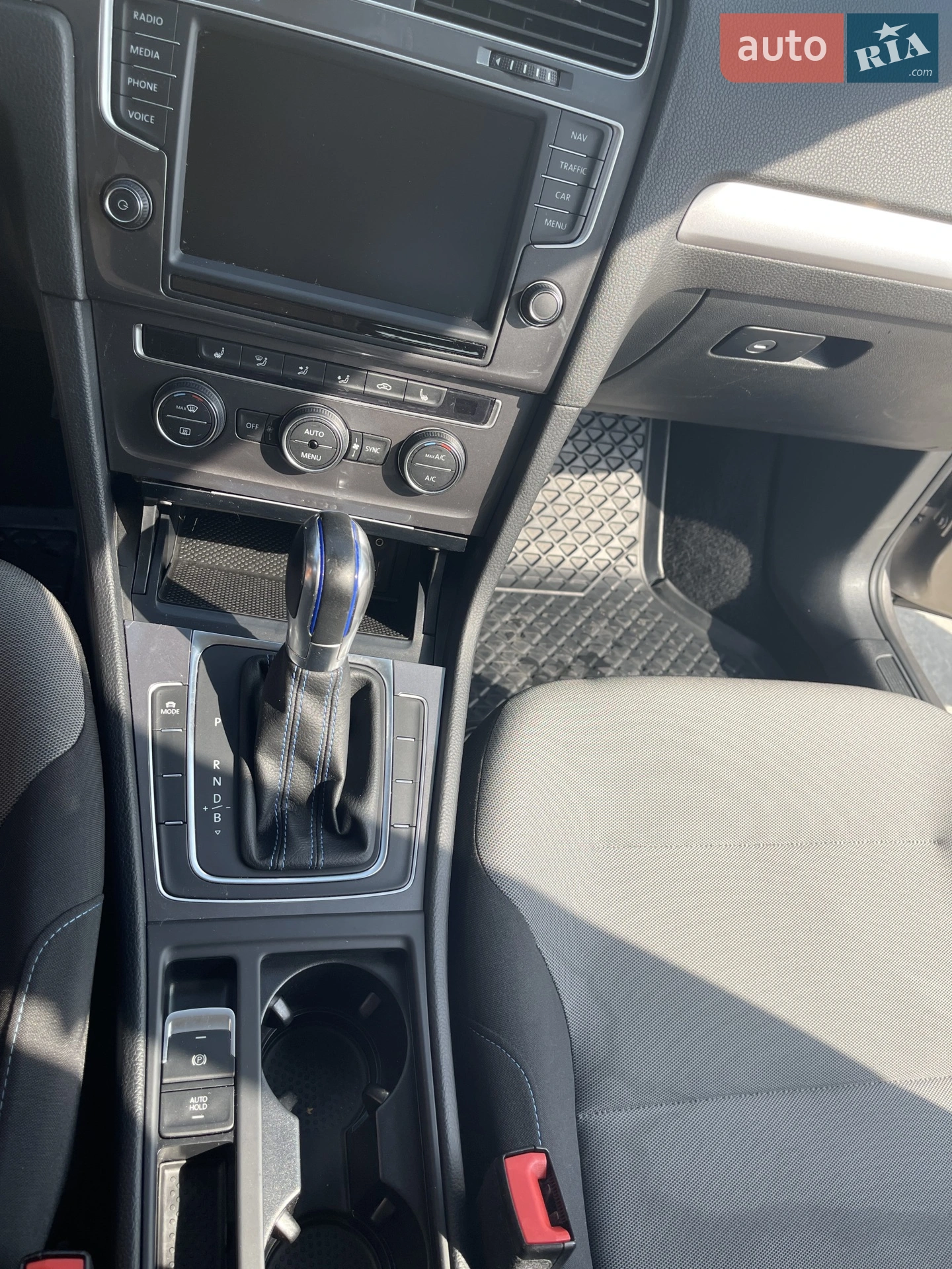 2015 Volkswagen Golf - мініатюра 12